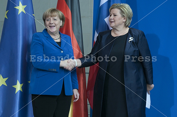 Angela Merkel receives the Prime Minister of Norway Erna Solberg