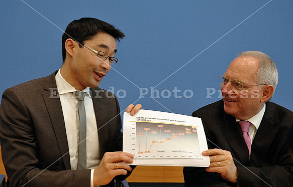 Press conference of Wolfgang Shäuble and Philipp Rösler