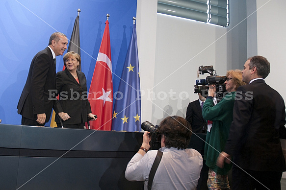 Angela Merkel receives Recep Tayyip Erdoğan