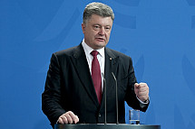 Angela Merkel receives the President of Ukraine Petro Poroshenko